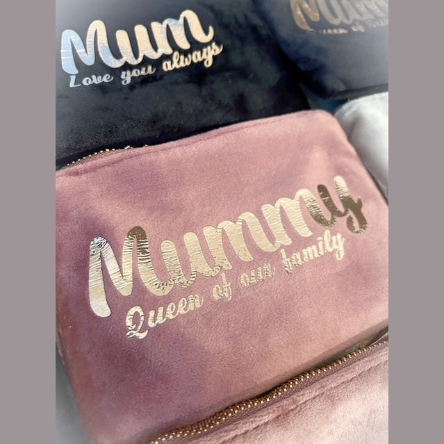 Queen Of... Velvet Purse